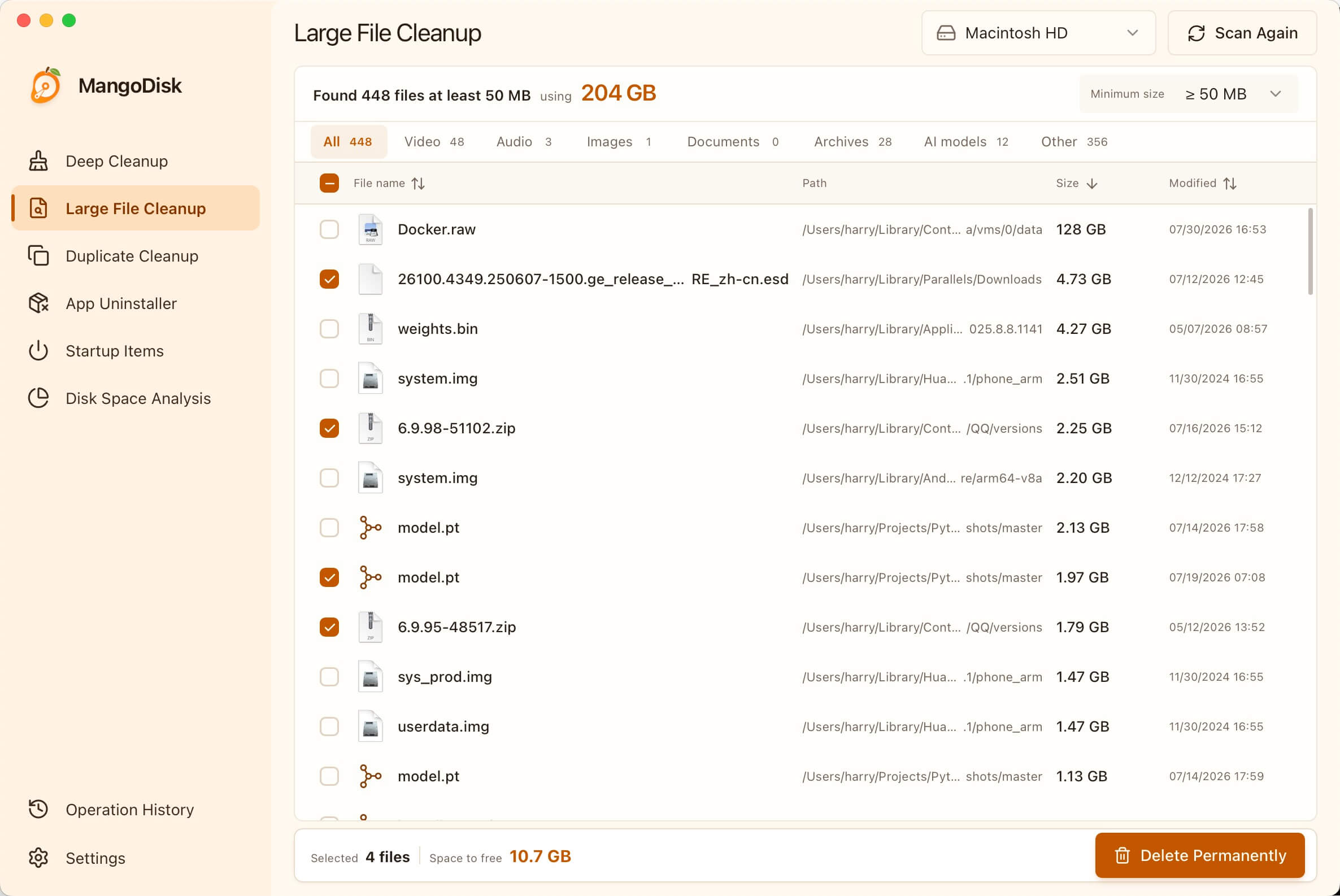 MangoDisk listing large files on a Mac with size, path, type filters and manual selection